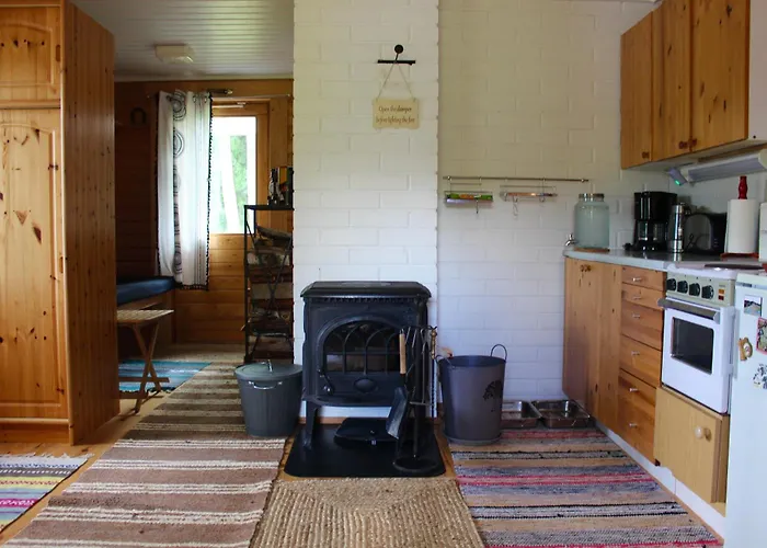 Cozy By The Dağ evi Gennarby